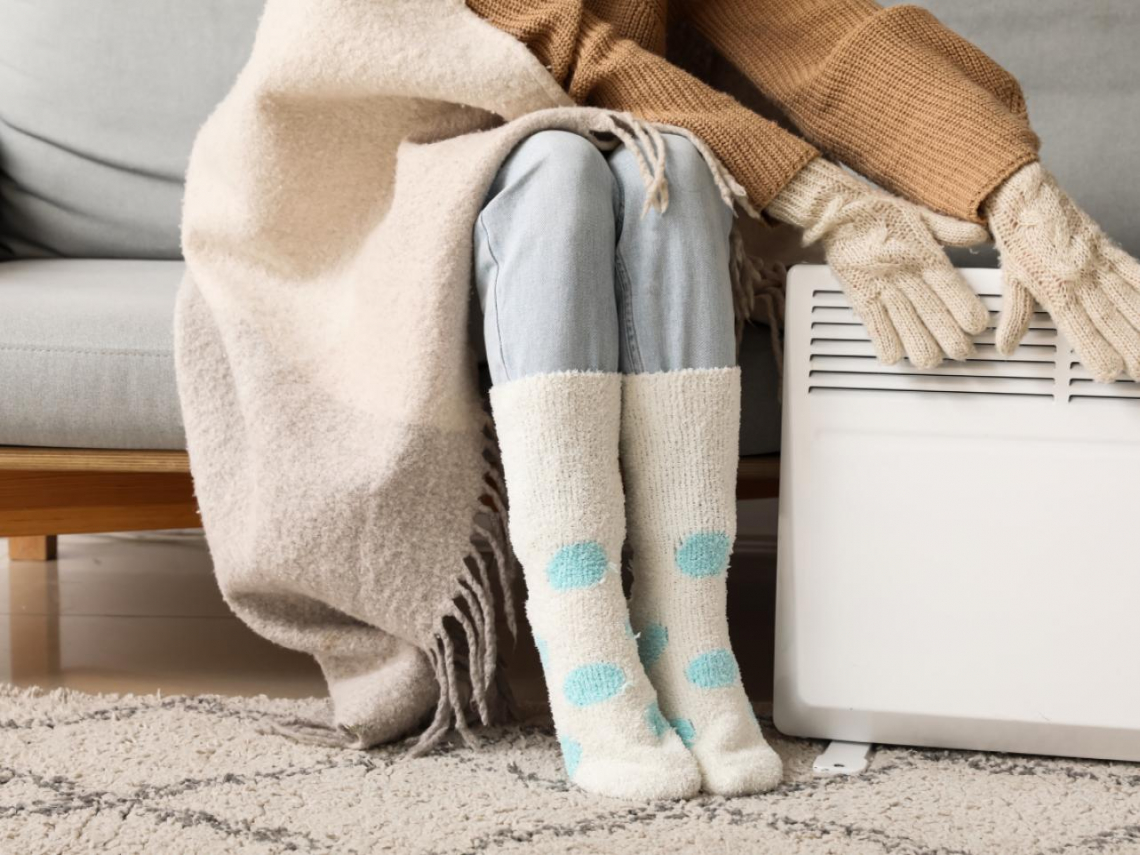 睡個暖覺，醒來卻進急診！電熱毯沒關被「煮熟」、糖友禁用「這物」…冬季三寶使用錯誤，比寒冬致命